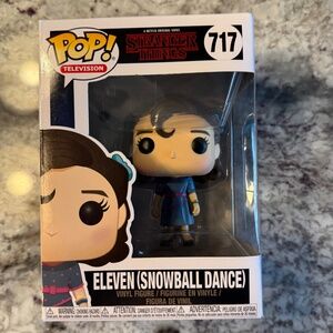 Funko Pop! Eleven 11 Snowball Dance Stranger Things #717